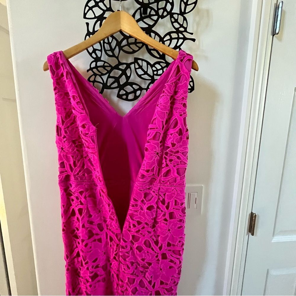 Alexia Admor Crotchet Lace Sheath Midi Dress in Hot Pink 10 NWOT - Picture 7 of 11